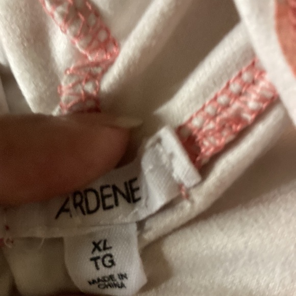 Super soft lightweight hoodie - Picture 4 of 4